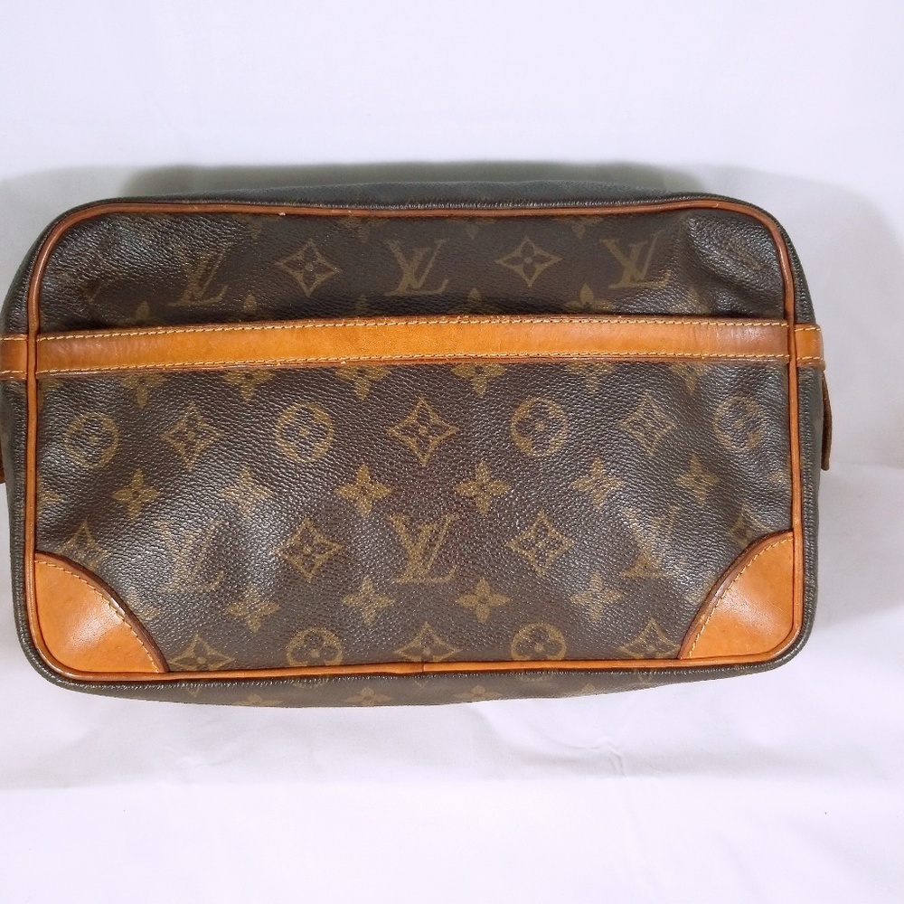 Louis Vuitton clutch compiegne 28 authentic